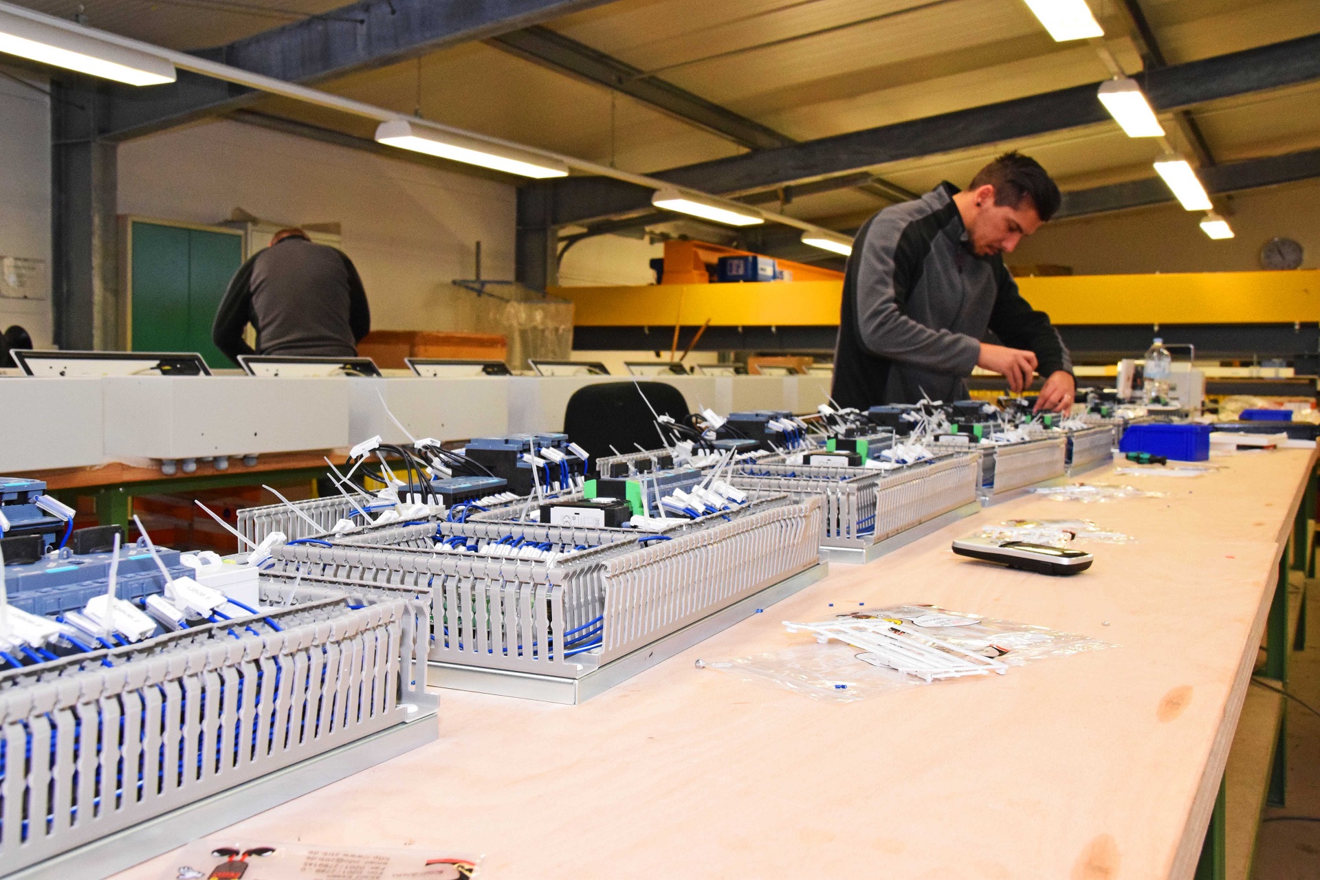 Baugruppenmontage bei Horsch GmbH Augsburg